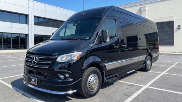 10 passenger sprinter van beaumont
