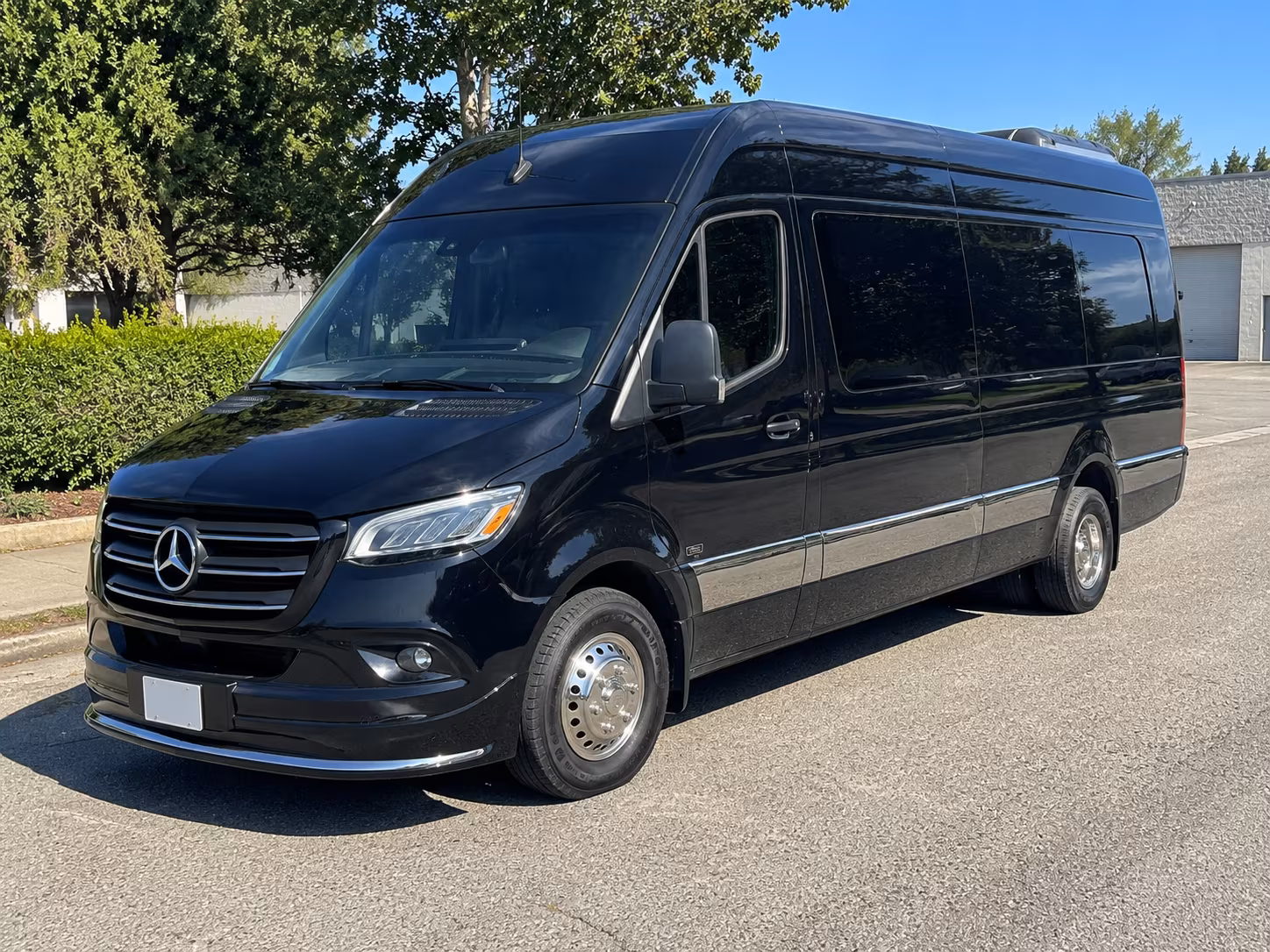find the perfect transportation for your next wedding 3