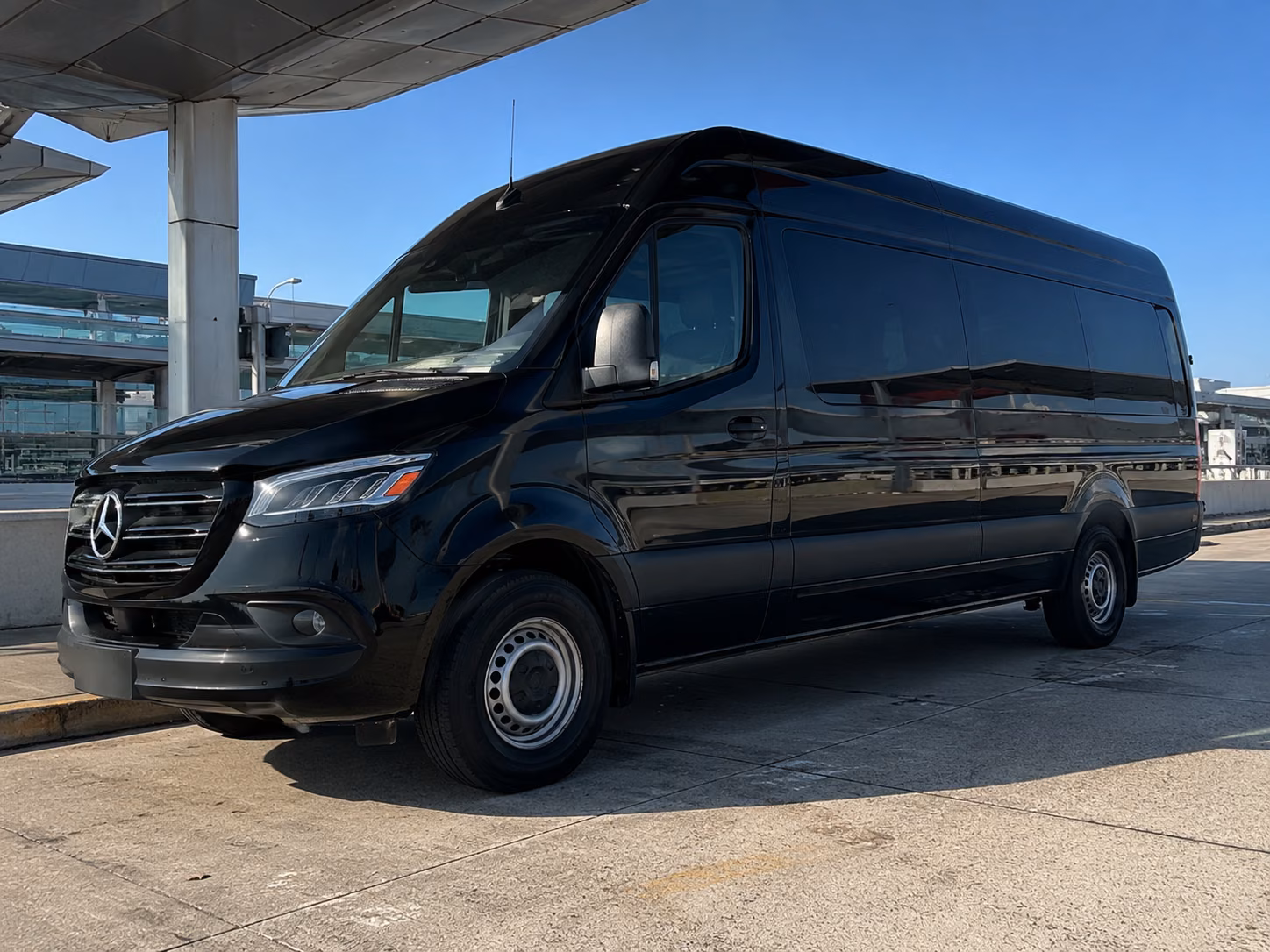 find the perfect transportation for your next wedding 4