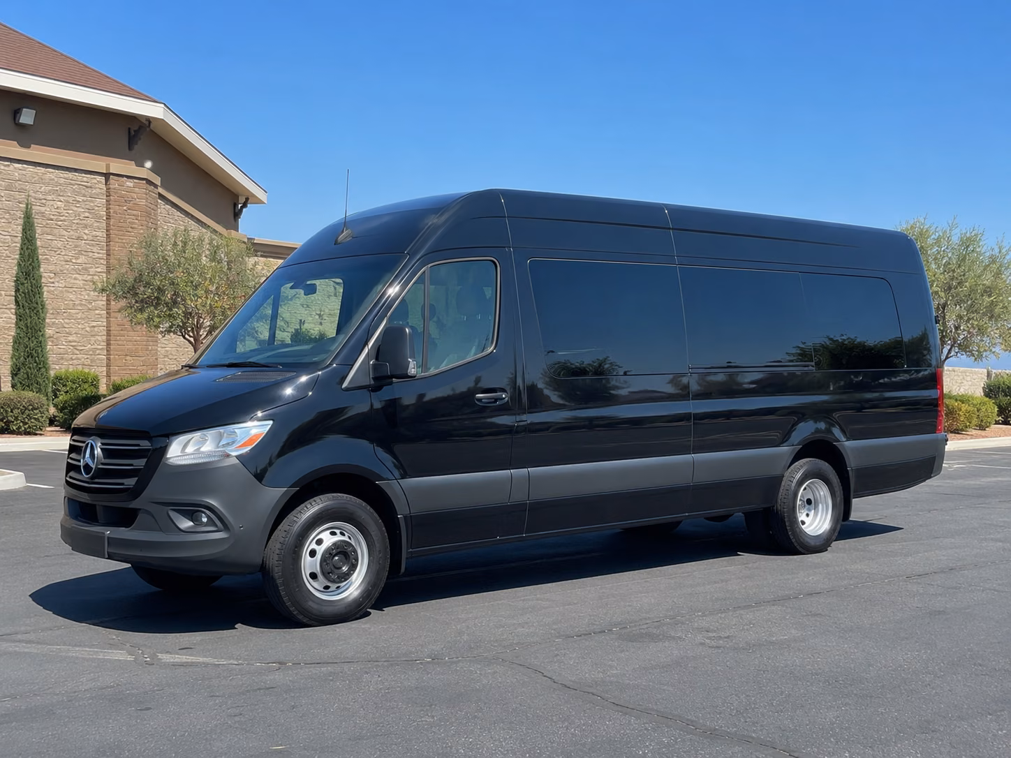 find the perfect transportation for your next wedding 5